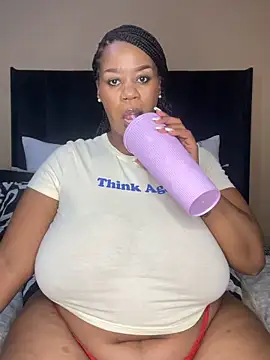 THICKBUNNYCHICKxxx online show from February 13, 8:16 pm