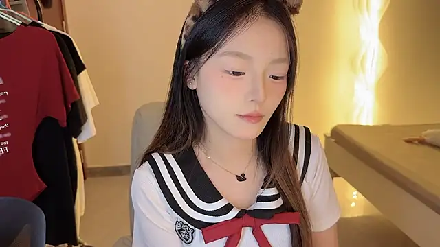 Robin-o3 online show from September 23, 3:15 pm