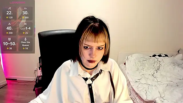 LiyaLuna online show from October 21, 3:13 pm