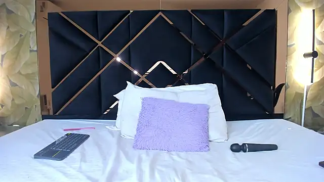 AliciaJerez1 online show from October 11, 8:57 am