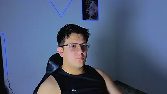 Snapshot of Ryan_Doretti chatting on November 5, 10:37 am Ryan Doretti online show from November 5, 10:37 am