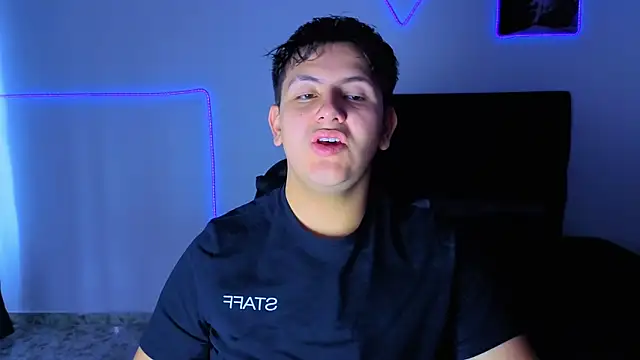 Snapshot of Ryan_Doretti chatting on November 25, 2:50 pm Ryan Doretti online show from November 25, 2:50 pm