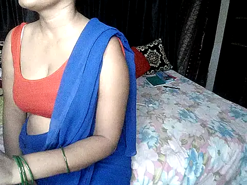 Snapshot of Anaconda-Mall chatting on September 9, 6:18 pm Anaconda-Mall online show from September 9, 6:18 pm