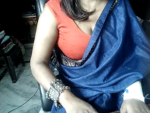 Snapshot of Anaconda-Mall chatting on October 10, 4:06 pm Anaconda-Mall online show from October 10, 4:06 pm