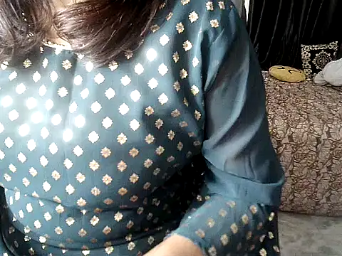 Snapshot of Anaconda-Mall chatting on October 23, 4:50 pm Anaconda-Mall online show from October 23, 4:50 pm