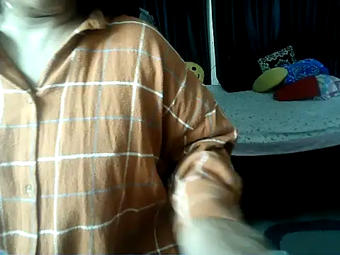 Snapshot of Anaconda-Mall chatting on October 30, 6:08 pm Anaconda-Mall online show from October 30, 6:08 pm