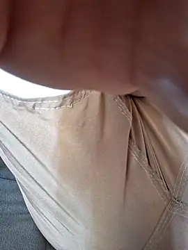 Snapshot of Marcosfab chatting on April 8, 4:18 pm Marcosfab online show from April 8, 4:18 pm