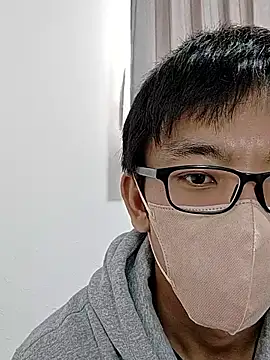 Snapshot of mitsuki0915 chatting on December 15, 2:38 am mitsuki0915 online show from December 15, 2:38 am