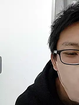 Snapshot of mitsuki0915 chatting on March 17, 1:43 am mitsuki0915 online show from March 17, 1:43 am