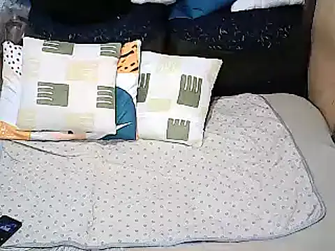 xxhottinybabe online show from October 15, 6:52 pm