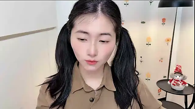 Snapshot of Rosalind_xixi chatting on April 13, 6:41 am Rosalind xixi online show from April 13, 6:41 am