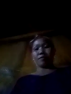 Snapshot of TinTin321 chatting on September 28, 11:59 am TinTin321 online show from September 28, 11:59 am