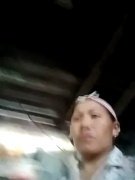 Snapshot of TinTin321 chatting on October 9, 11:25 pm TinTin321 online show from October 9, 11:25 pm