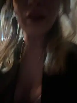 Snapshot of IsabellaEtha chatting on February 19, 4:36 pm IsabellaEtha online show from February 19, 4:36 pm