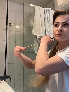 Snapshot of IsabellaEtha chatting on March 5, 1:18 pm IsabellaEtha online show from March 5, 1:18 pm