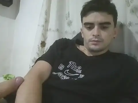 Snapshot of Rodrigo99_9 chatting on April 16, 4:08 pm Rodrigo99 9 online show from April 16, 4:08 pm