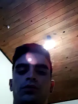 Snapshot of Rodrigo99_9 chatting on April 17, 6:00 pm Rodrigo99 9 online show from April 17, 6:00 pm