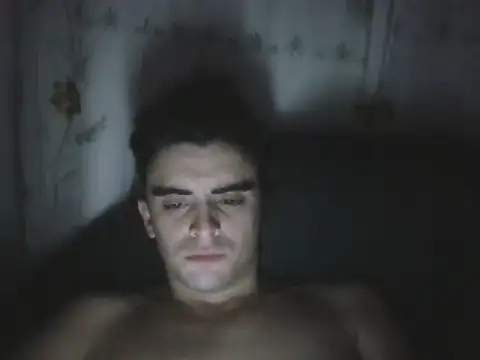 Snapshot of Rodrigo99_9 chatting on April 21, 5:47 am Rodrigo99 9 online show from April 21, 5:47 am