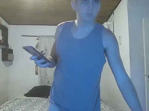 Snapshot of Rodrigo99_9 chatting on April 22, 8:43 pm Rodrigo99 9 online show from April 22, 8:43 pm