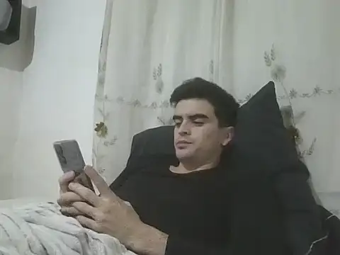 Snapshot of Rodrigo99_9 chatting on April 27, 12:58 pm Rodrigo99 9 online show from April 27, 12:58 pm