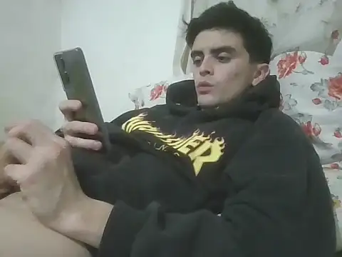 Snapshot of Rodrigo99_9 chatting on May 12, 5:26 am Rodrigo99 9 online show from May 12, 5:26 am