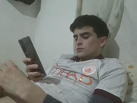 Snapshot of Rodrigo99_9 chatting on May 19, 3:35 am Rodrigo99 9 online show from May 19, 3:35 am