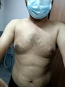 Snapshot of hothunk_7 chatting on September 28, 8:14 pm hothunk 7 online show from September 28, 8:14 pm