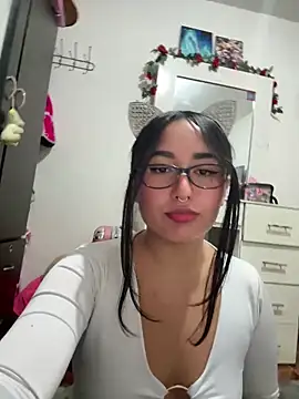 Snapshot of saranghae_ chatting on October 26, 9:31 pm saranghae online show from October 26, 9:31 pm