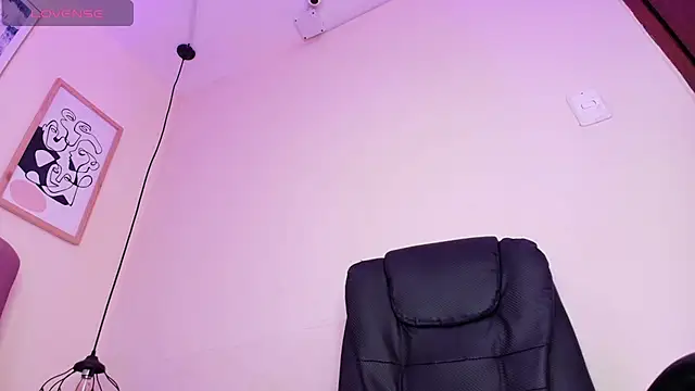 Snapshot of Tamygh_ chatting on October 9, 11:41 am Tamygh  online show from October 9, 11:41 am