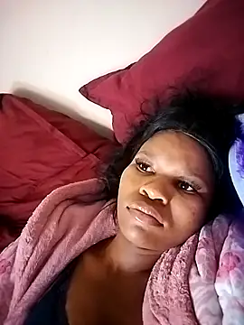 Seductive Yellow Titties online show from September 28, 1:05 pm