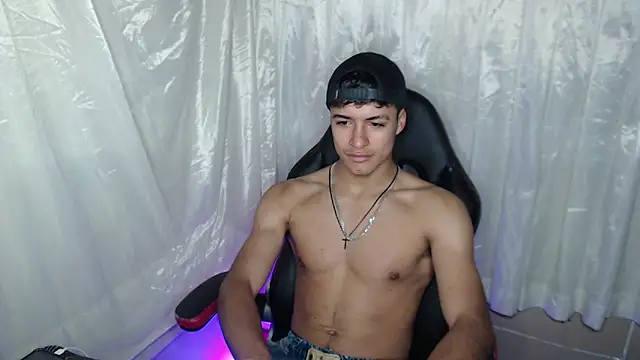 jacobbiker online show from December 17, 10:43 am