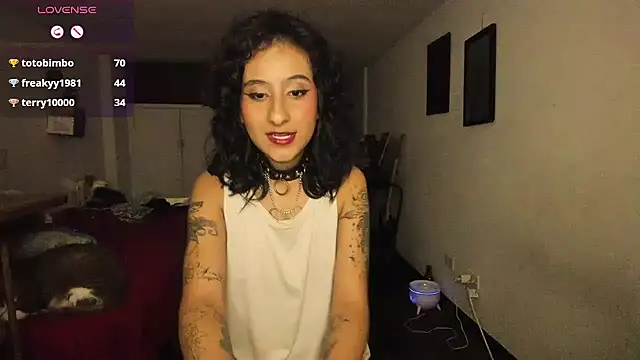 atenea dragon   online show from October 16, 8:04 am