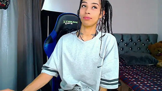 Sweet-Cris online show from September 18, 3:03 pm