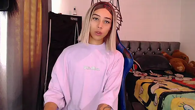 Sweet-Cris online show from October 2, 2:13 pm