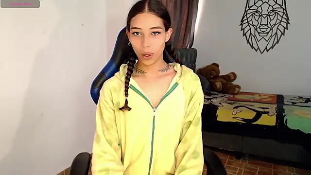 Sweet-Cris online show from November 28, 12:52 pm