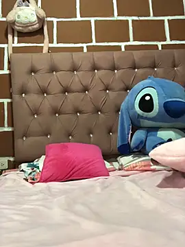 Rachellcooperrr online show from March 12, 8:59 pm