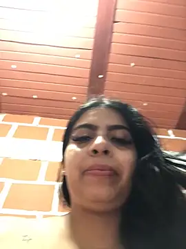 Rachellcooperrr online show from May 15, 10:50 pm