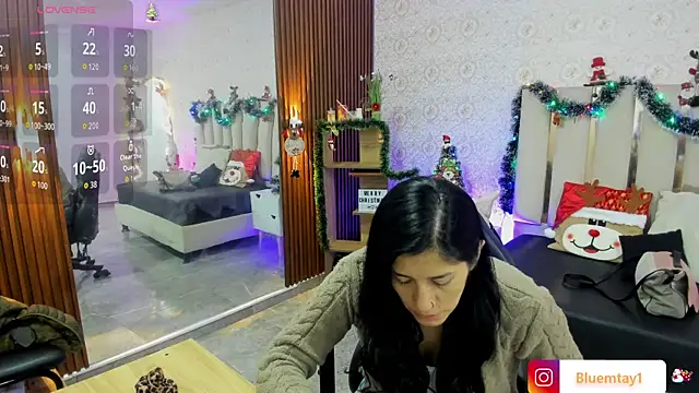 BLUE TAY1 online show from December 16, 11:04 am