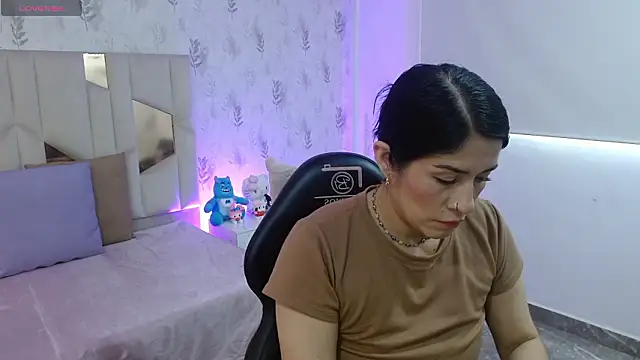 BLUE TAY1 online show from January 31, 7:11 pm