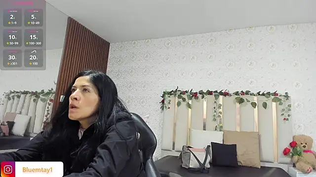 BLUE TAY1 online show from February 15, 12:03 pm