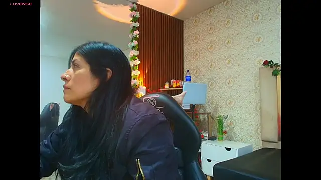 BLUE TAY1 online show from March 17, 12:19 pm