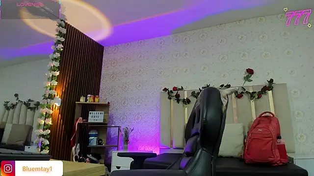 BLUE TAY1 online show from March 27, 11:43 am