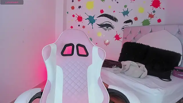 Snapshot of chloesagee chatting on September 20, 9:38 pm chloesagee online show from September 20, 9:38 pm