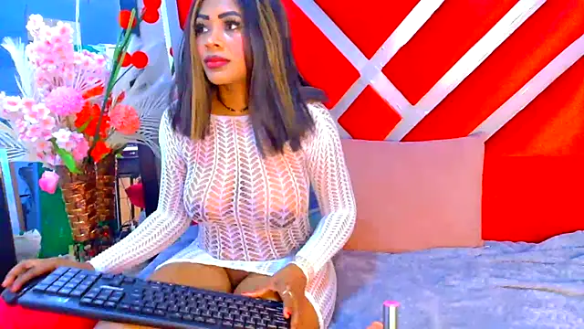 Snapshot of PerlaZultana chatting on May 4, 9:11 pm PerlaZultana online show from May 4, 9:11 pm