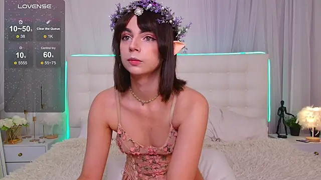 Snapshot of Miranda_Kerry chatting on October 16, 6:47 am Miranda Kerry online show from October 16, 6:47 am