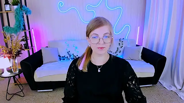 YourUniverser online show from September 26, 9:57 am