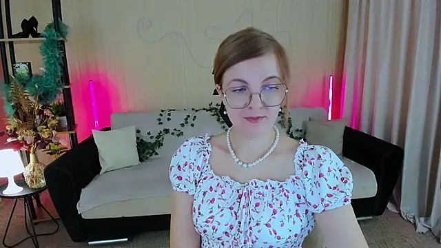 YourUniverser online show from November 17, 10:32 am