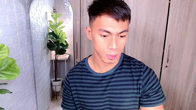 PinooyMilker online show from October 6, 3:26 am