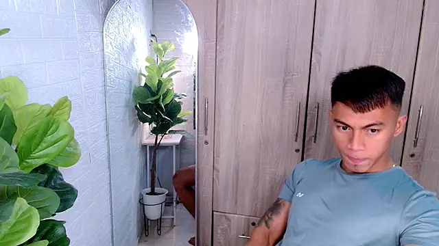 PinooyMilker online show from October 29, 5:53 am