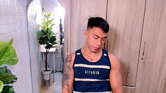 PinooyMilker online show from November 3, 2:02 am